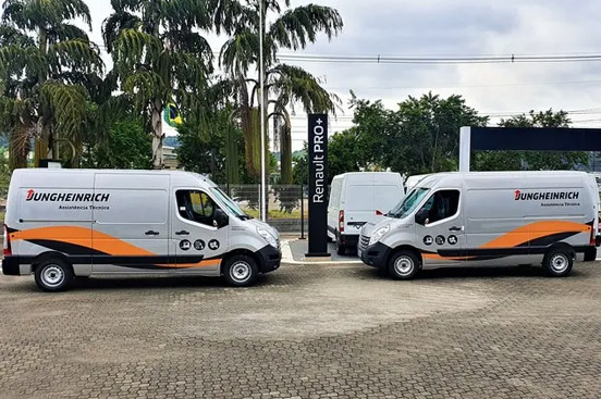 adesivo-envelopamento-de-frotas-jn-publicidade-03