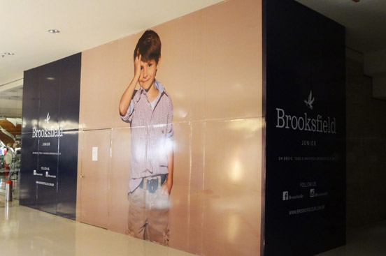 adesivo-para-tapume-shopping-02